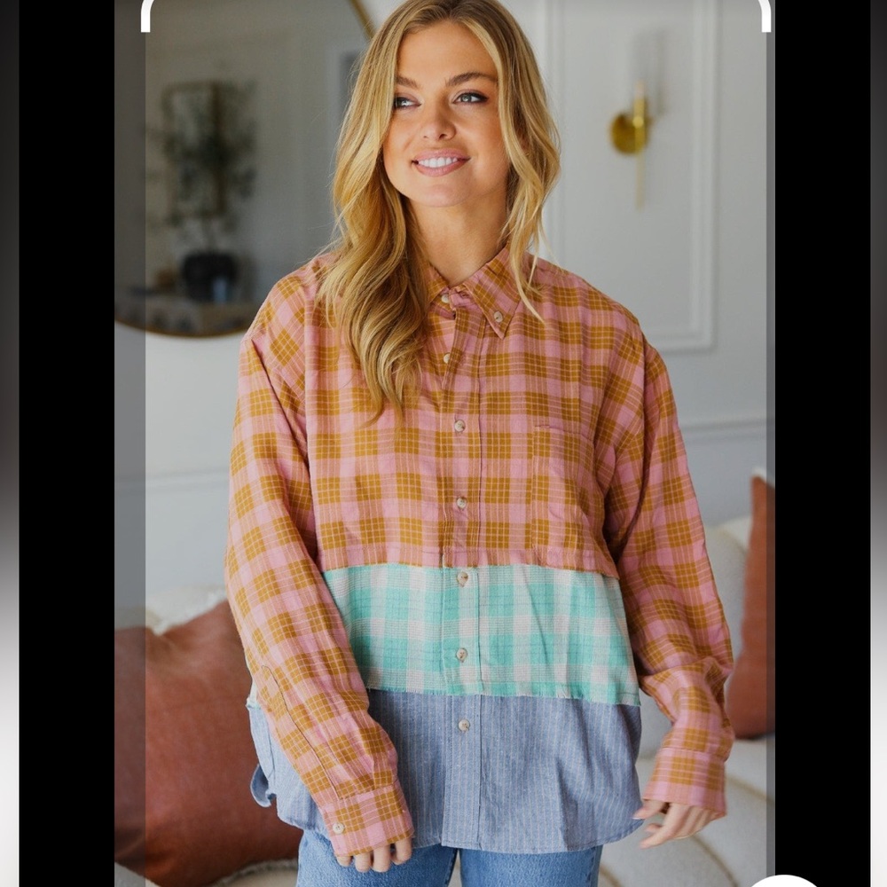 NWOT Sugarfox “You've Got This Mauve & Mint” Plaid Color Block Buttoned Shirt -S